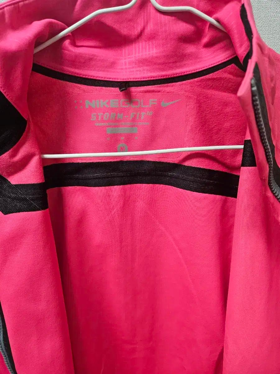 NIKE ナイキ