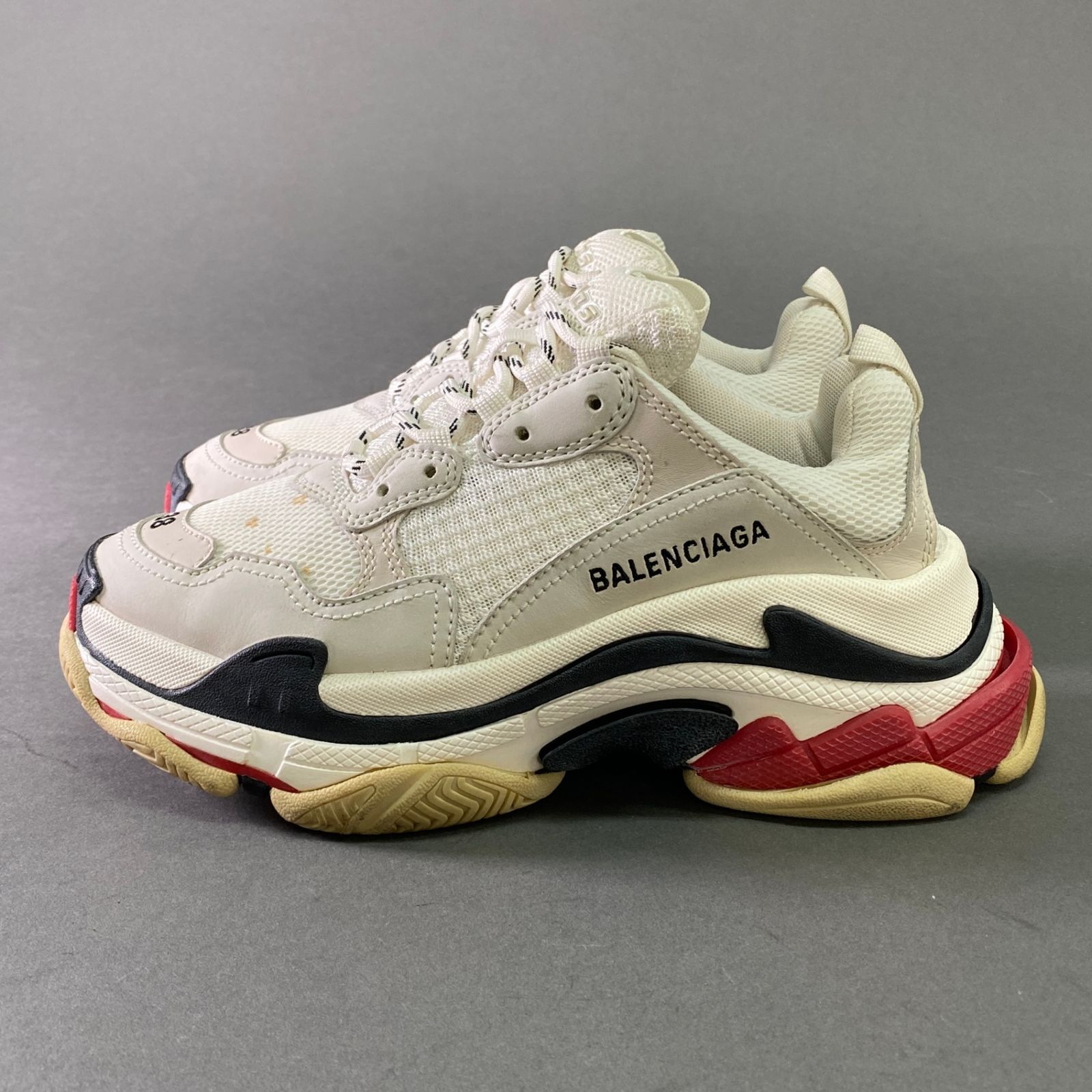 8l25 BALENCIAGA バレンシアガ TRIPLE S トリプルエス ダッド 8l25 BALENCIAGA バレンシアガ TRIPLE S トリプルエス ダッド