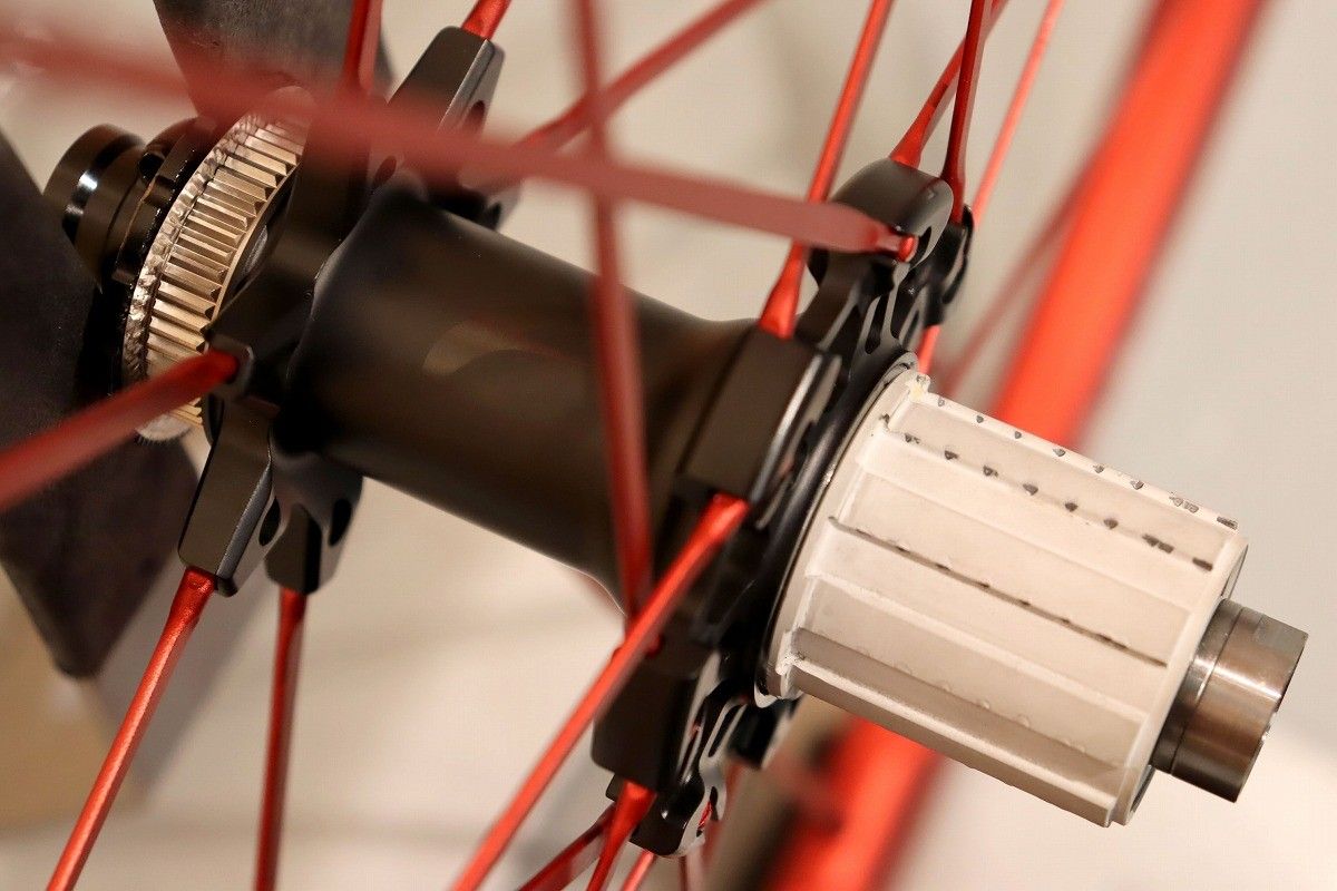 フルクラム FULCRUM レーシングゼロ RACING ZERO CMPTZN CB CUSTOM アルミ チューブレス ホイールセット シマノ11S 千葉店 BRIGHTFACE_UK