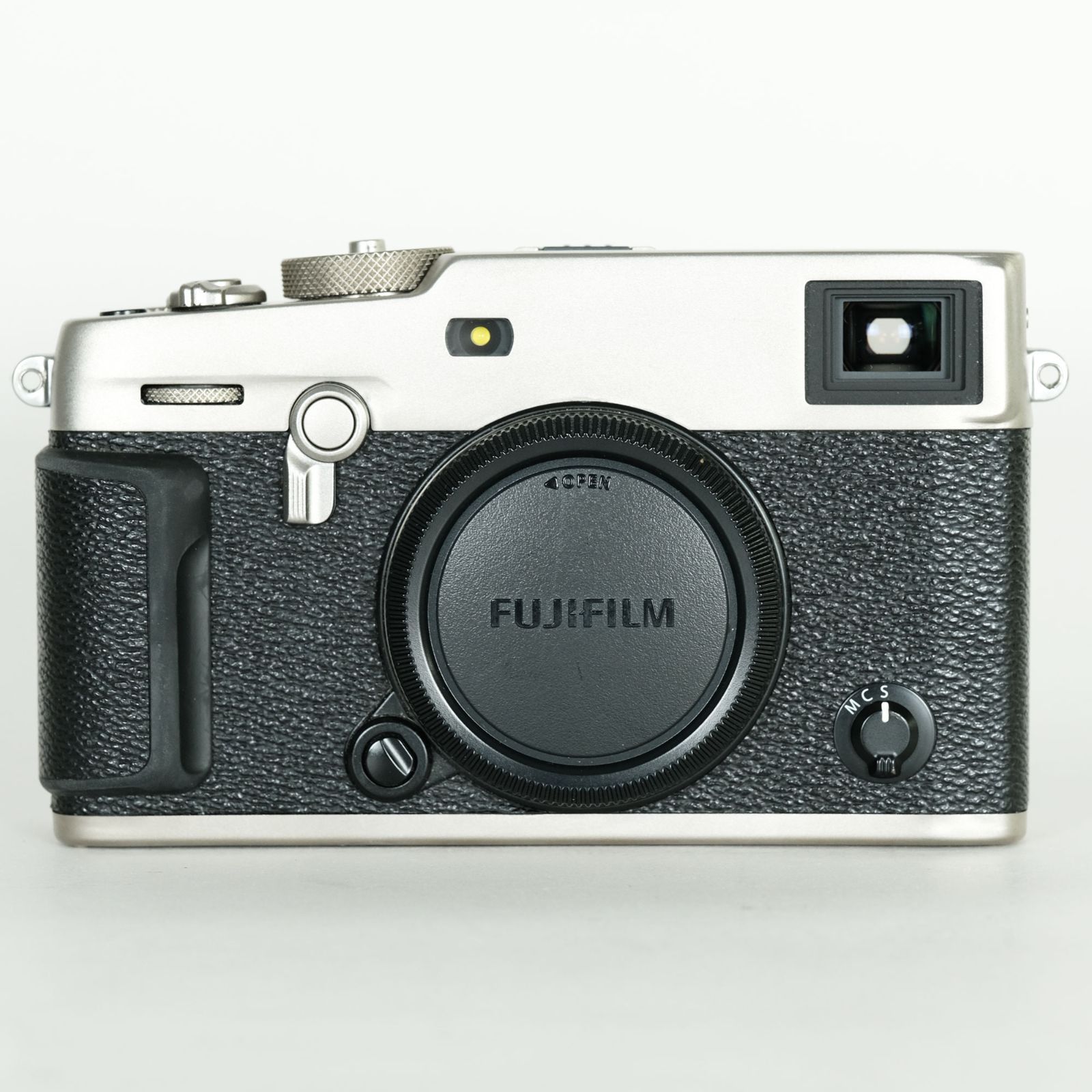 シャッター数4792回｜FUJIFILM X-E3 [ボディ シルバー] シャッター数4792回｜FUJIFILM X-E3 [ボディ シルバー] - メルカリ