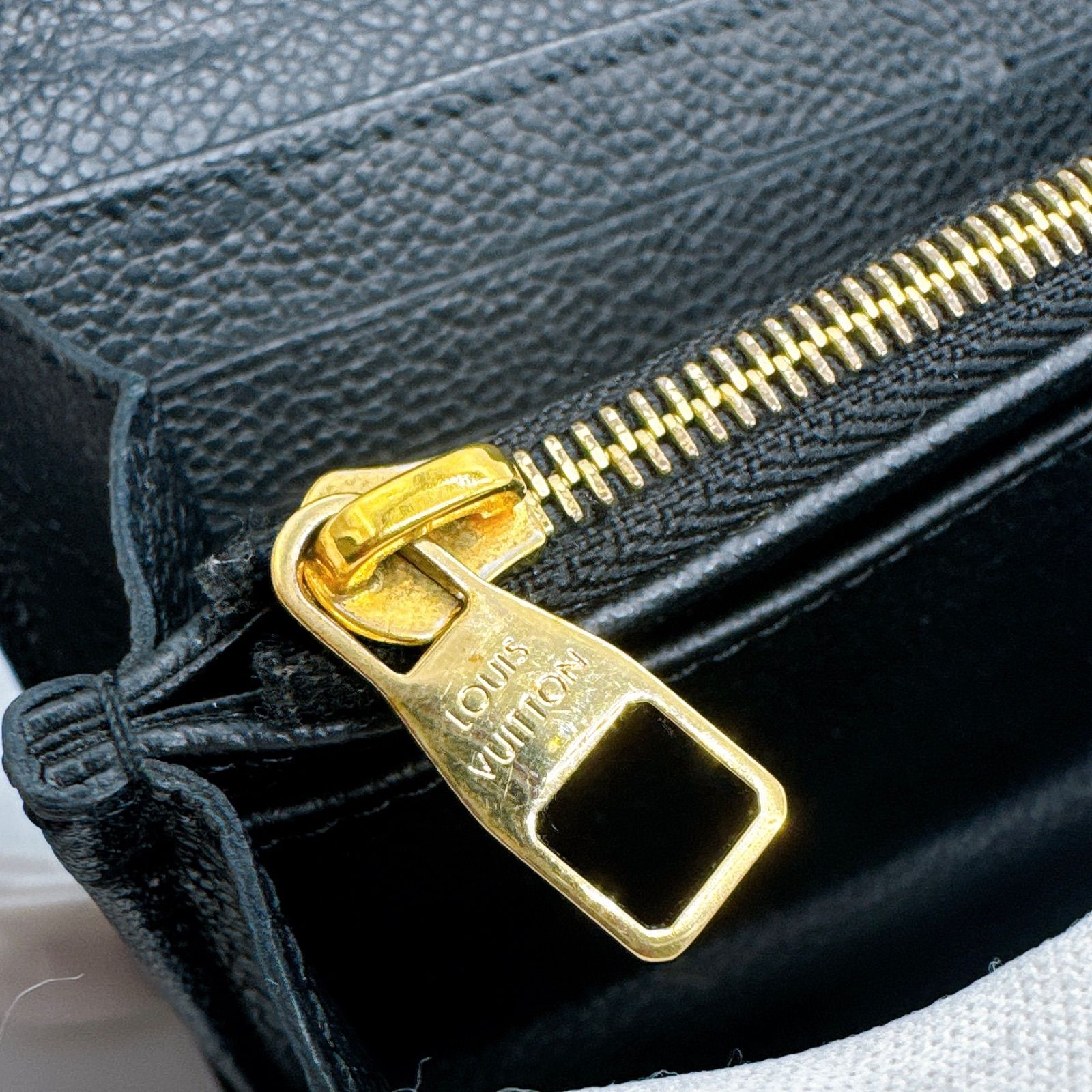 ルイヴィトン アンプラント ポルトフォイユサラ 長財布 LOUIS