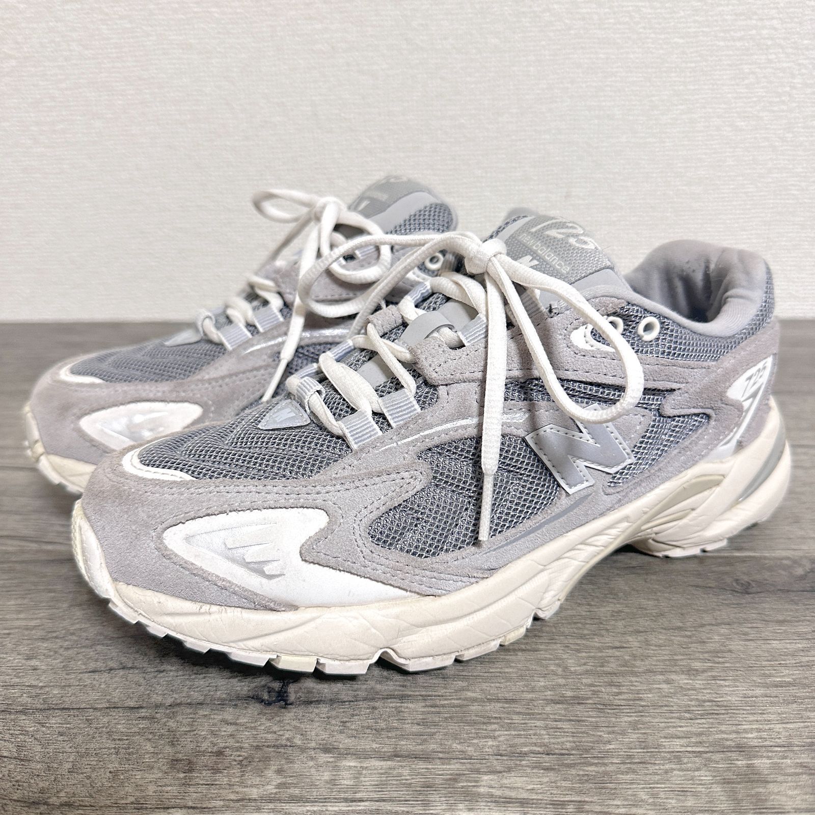 新品　New Balance 725 メッシュスニーカー　24センチ 訳あり New Balance ML725AA スエード×メッシュ スニーカー 24cm
