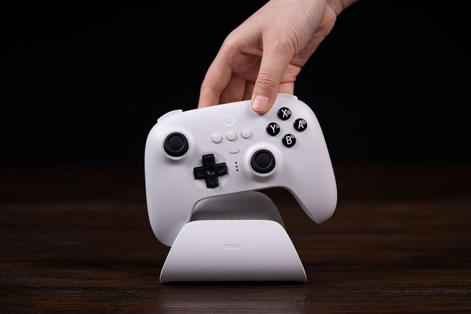 8bitdo ultimate 充電ドックを備えたBluetoothコントローラー、スイッチ用のワイヤレスプロコントローラー、Windows、およびsteam  Deck (White) エイトビット - メルカリ