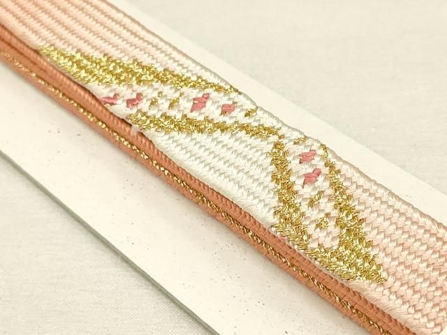 ♥ミルキーホワイト♥極美品♦ちりめん紅型染め振袖セット♦よろずやオリジナルコーデ 新作お振袖のご紹介です！ オフホワイトに、藍色の柄が珍しいお