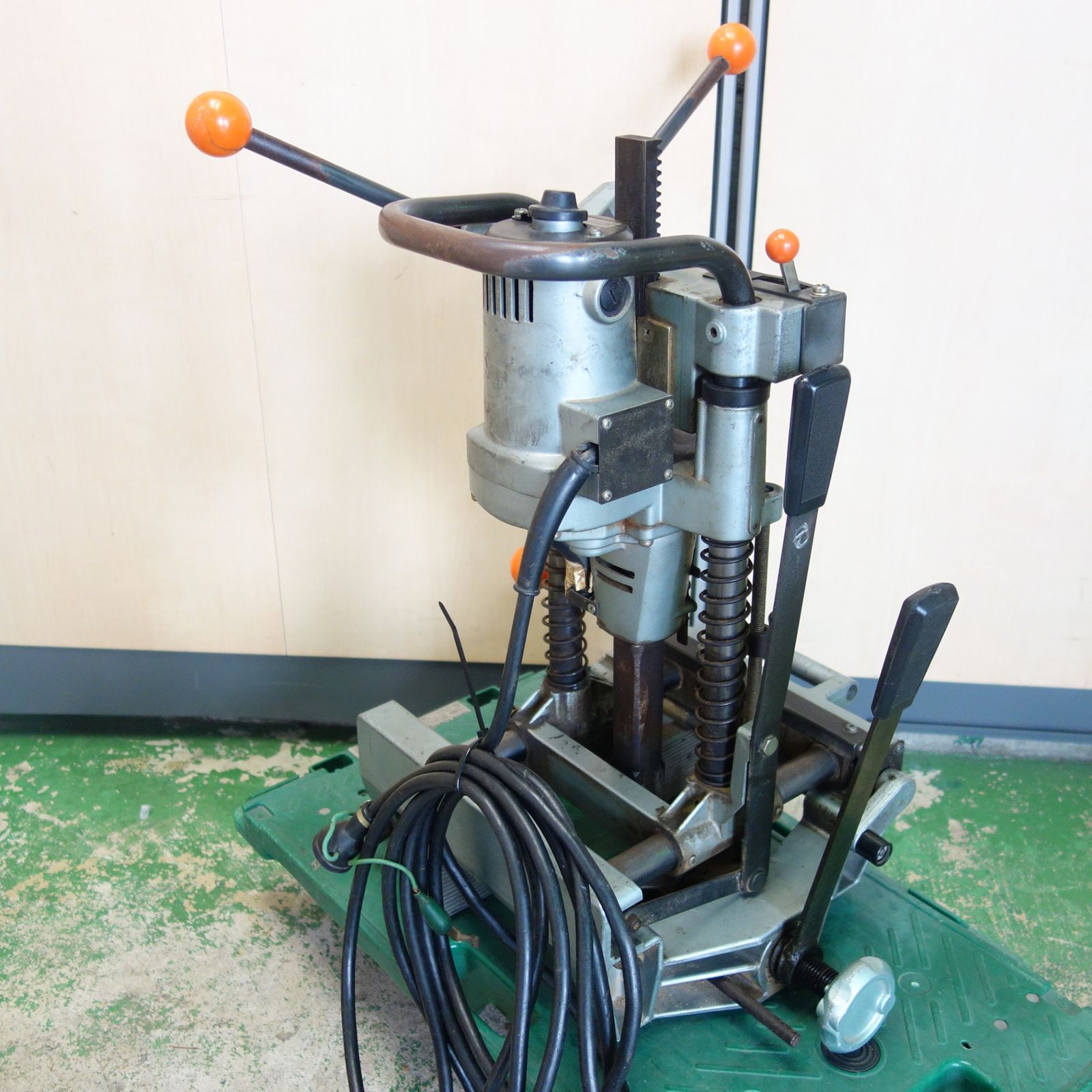 動作品 HITACHI 日立 角のみ　K-30A　　AC100V 50/60Hz　 12A　30 X 30 mm 動作品 HITACHI 日立 角のみ K-30A AC100V 50/60Hz 12A 30 X 30 mm