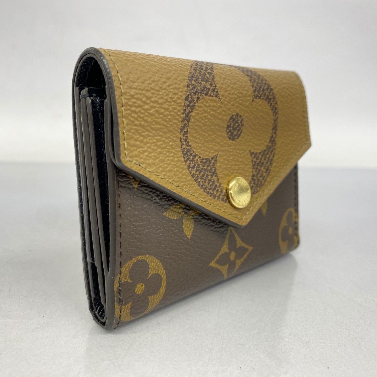 ルイヴィトン 三つ折り財布