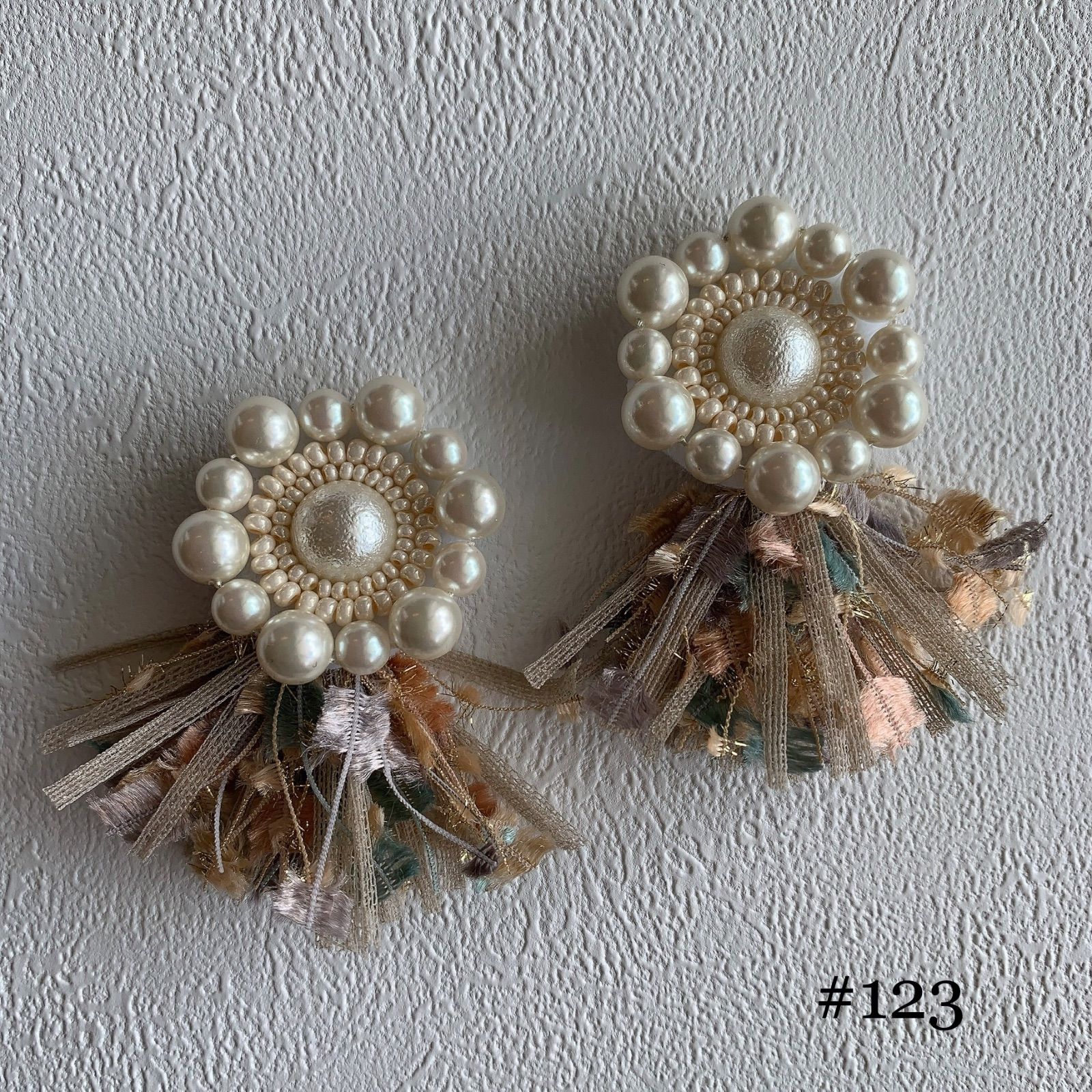 道明新兵衛 ループネクタイ ペンダント 無形文化財 蝶々 宮内庁御用達