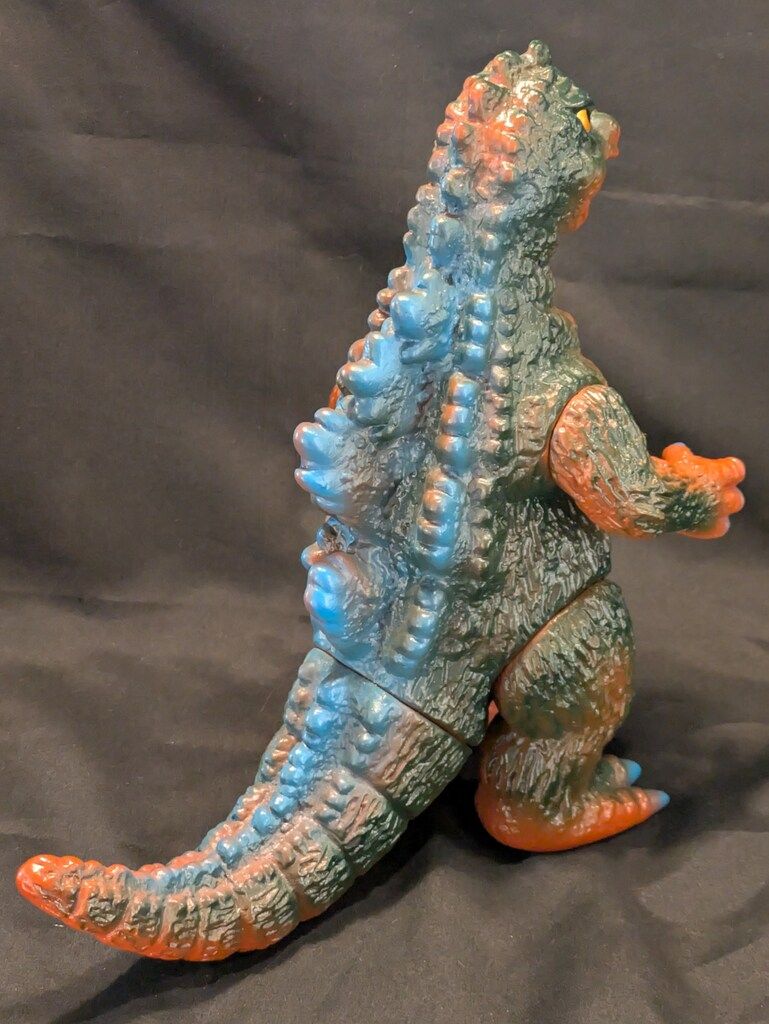 ブルマァク ブルマァクの怪獣シリーズ ゴジラ ゴジラ50 新造形 茶色 508 未塗装フィギュア 台座付きフィギュア