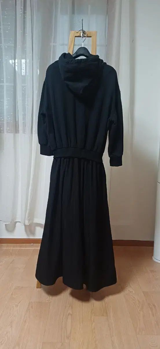 The HANDSOME SJYP WHO ロング丈ワンピース