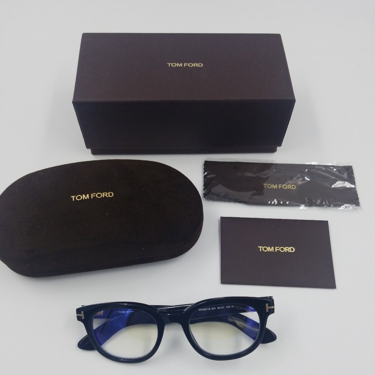 トムフォード メガネフレーム TOM FORD TF5807-B 001 プラスチック