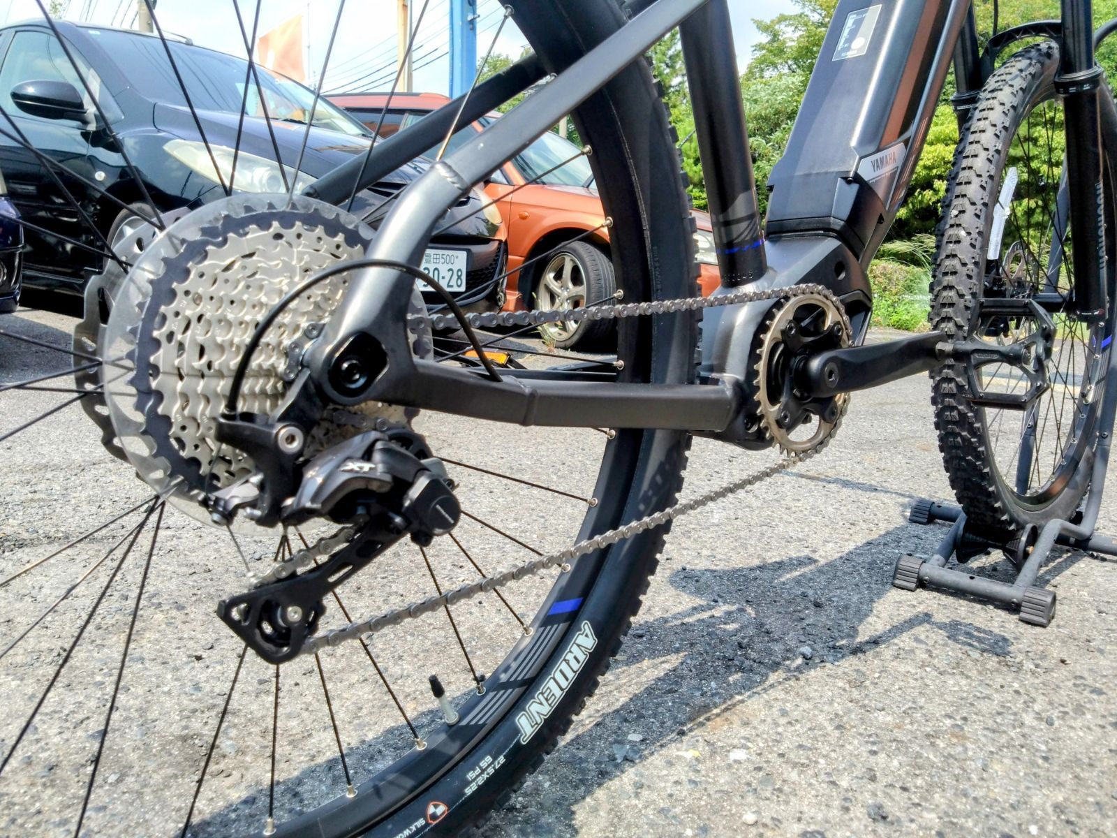 YAMAHA ヤマハ YPJ-XC ブラック 走行少 高トルク高ケイデンス対応 PW-X エクストラパワーモード搭載 充電器 鍵３本 DECORATOM_COM_BR