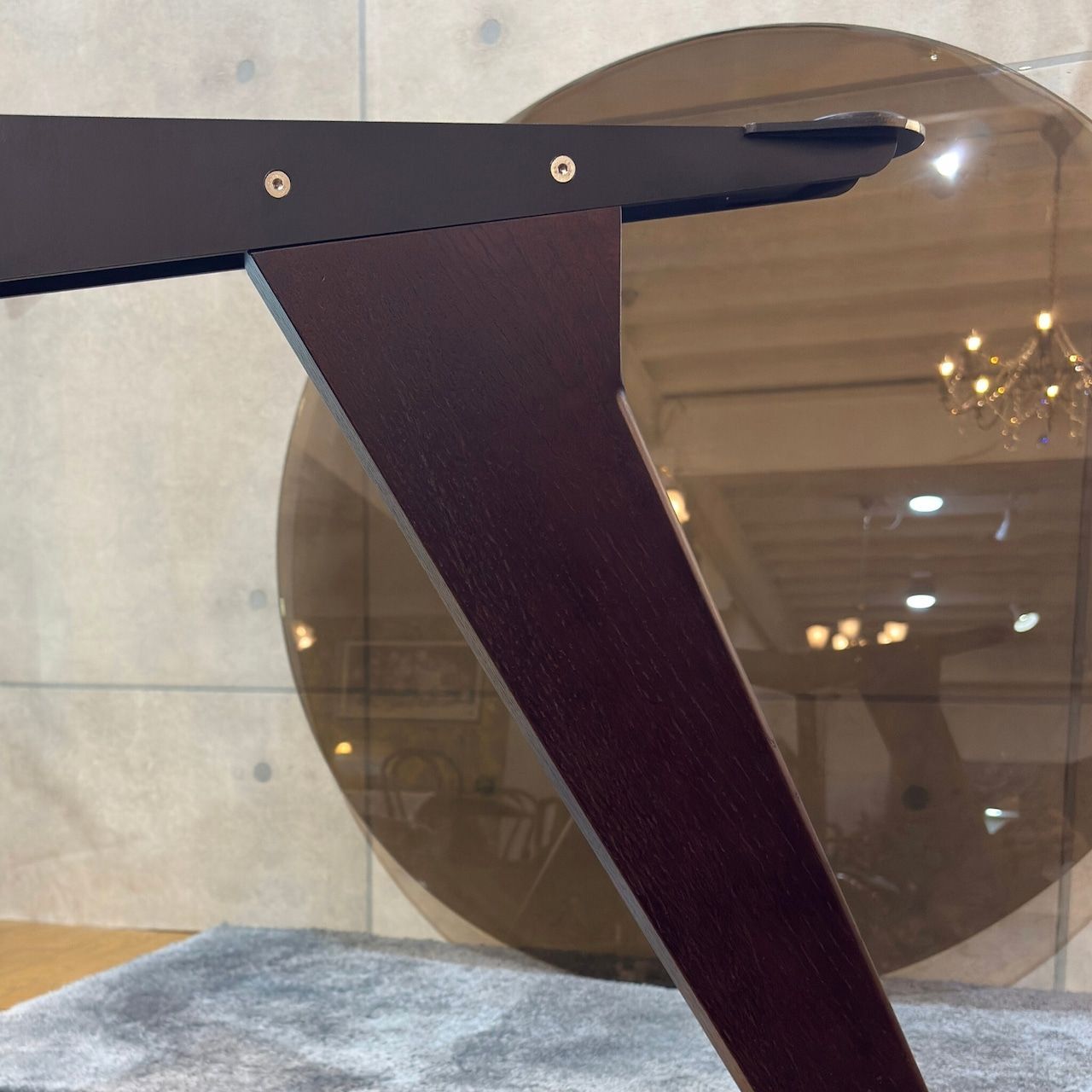 カッシーナ Alias AGO アゴ ダイニングテーブル Φ120cm ガラス天板 イタリア MARWIL-DEMENAGEMENTS_CH