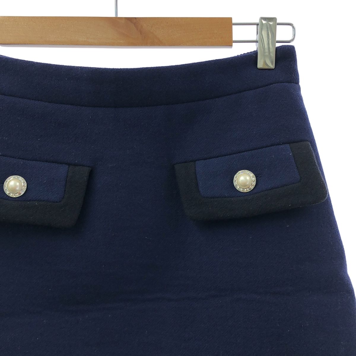 miu miu / ミュウミュウ | パールボタン ウール スカート | 38  