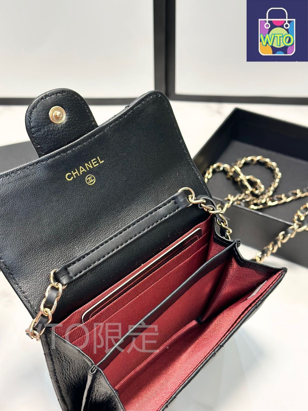 CHANELシャネル❤財布❤完売品❤美品 シャネル 二つ折り財布 レディース ブラック CHANEL AP3388