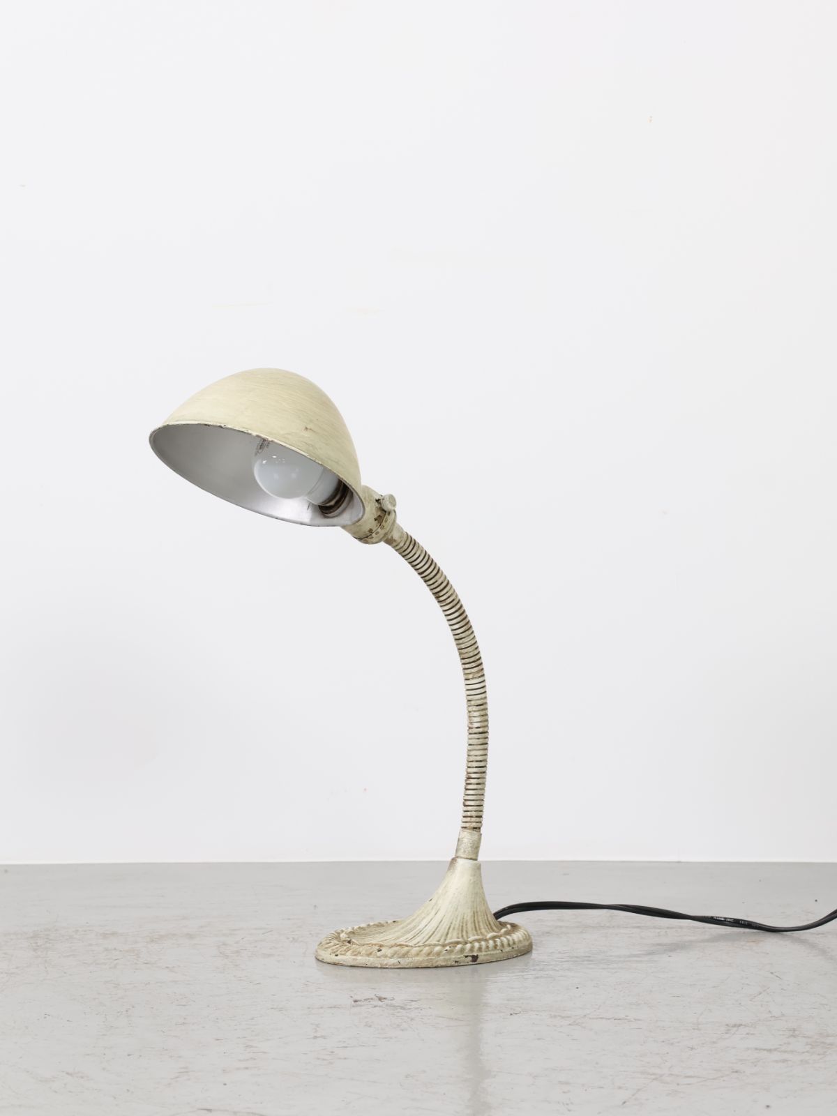 ルイスポールセン RIPLS 310 照明器具 ルイスポールセン RIPLS 310 照明器具 ペンダントライト｜ルイス