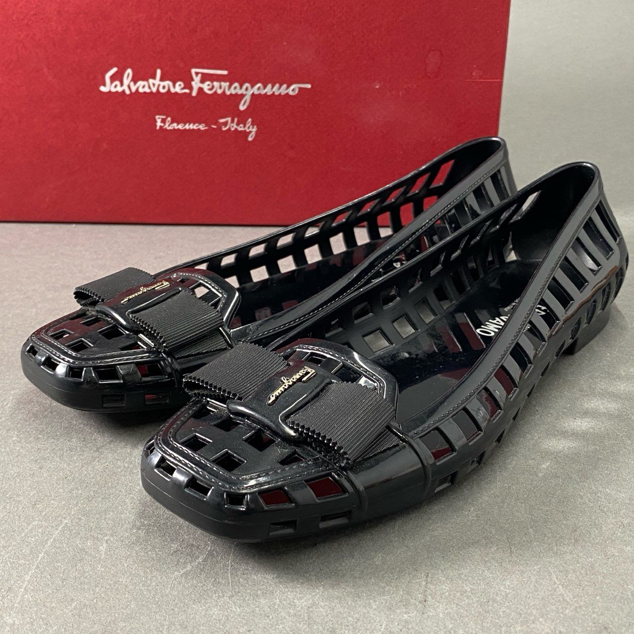 5f13 Salvatore Ferragamo サルヴァトーレフェラガモ ラバー素材 PVC 