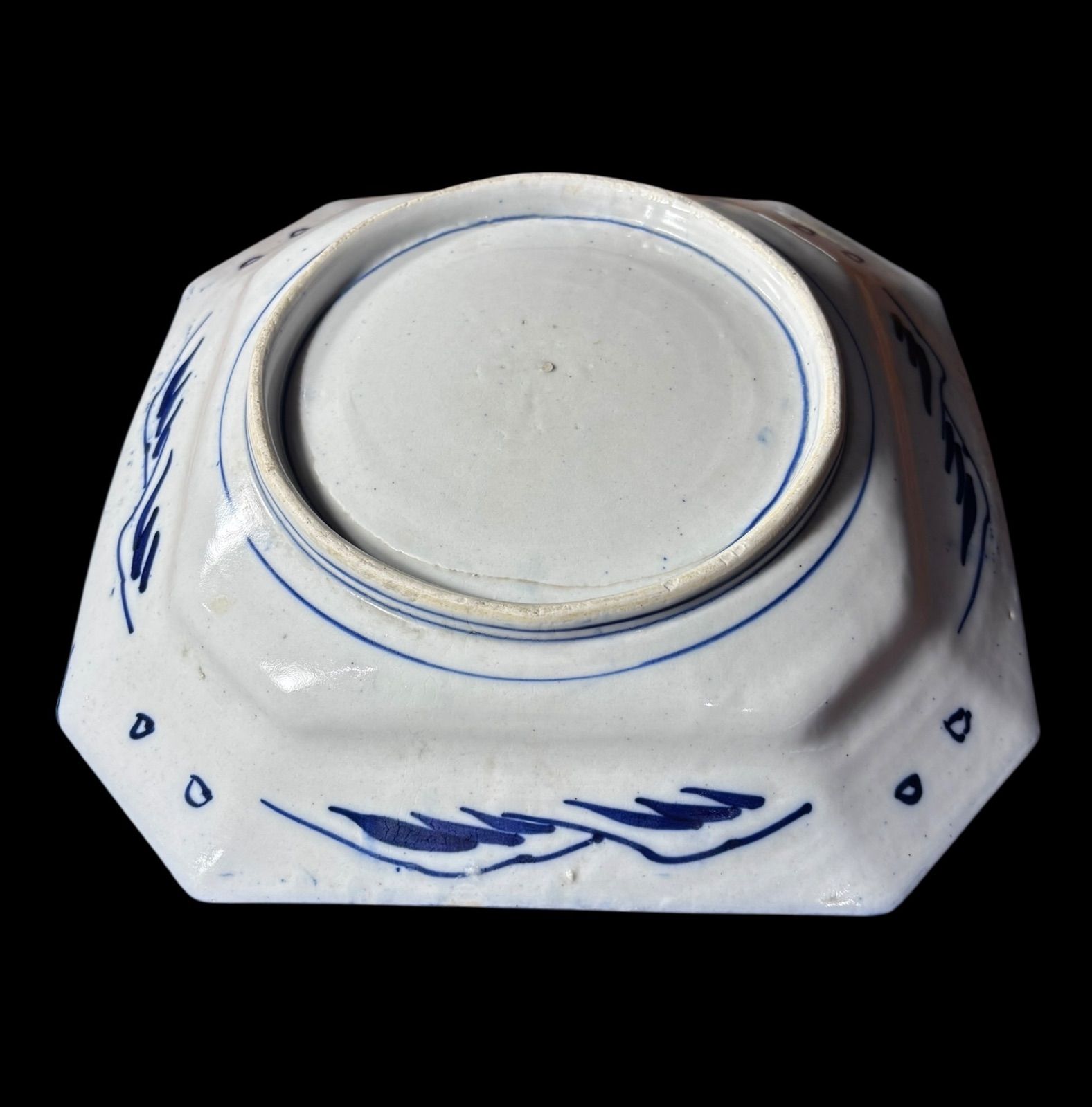 古伊万里 八角絵皿 蝶草花文図 染付 明治 年代物 八角皿 角皿