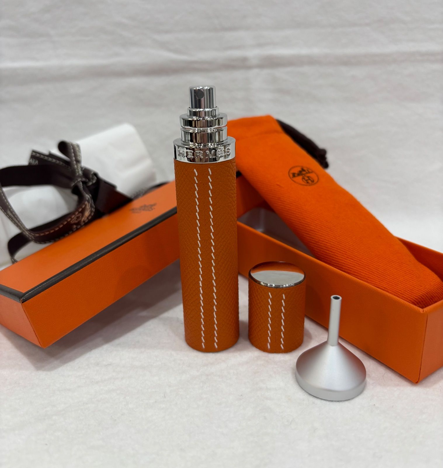 新品HERMÈS（エルメス）携帯用アトマイザー - メルカリ