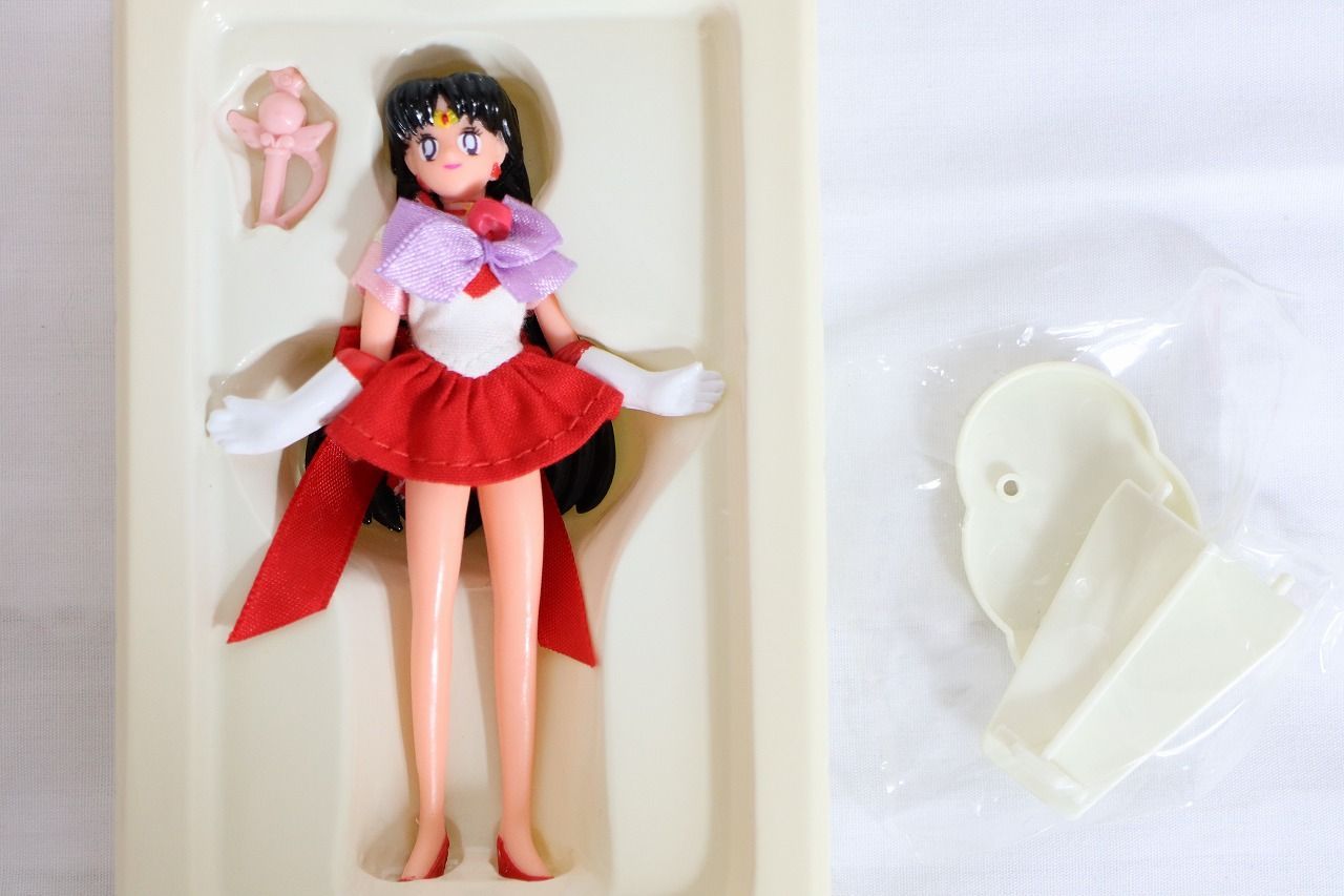 バンダイ