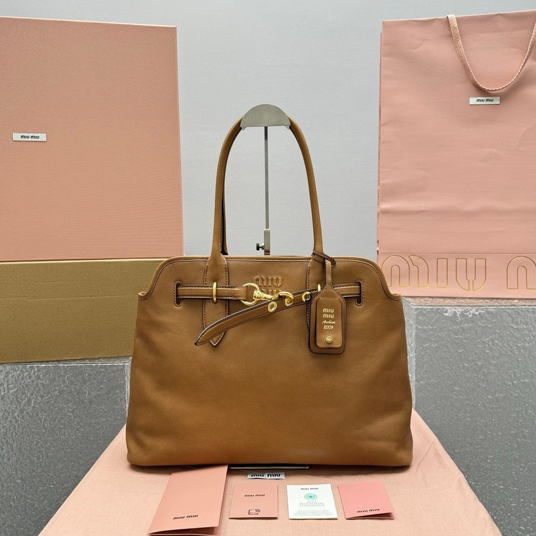 Miu Miu nappa-leather tote bag