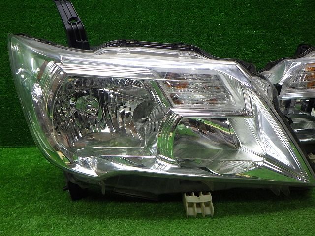 C26 セレナ ガラスレンズ風ウレタン塗装 ハロゲン仕様 100-23096 09428_1ga23021601