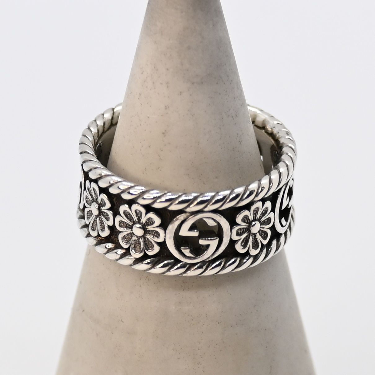 【GUCCI】インターロッキングG シルバーリング Ag925 10号 研磨済】GUCCI フラワー インターロッキングG シルバー リング