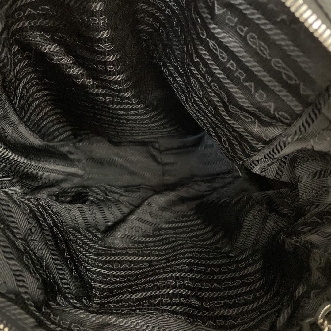 希少　プラダ　三角ロゴ　ナイロン　黒　ブラック　ショルダーバッグ　4681 希少 プラダ 三角ロゴ ナイロン 黒 ブラック ショルダーバッグ 4681