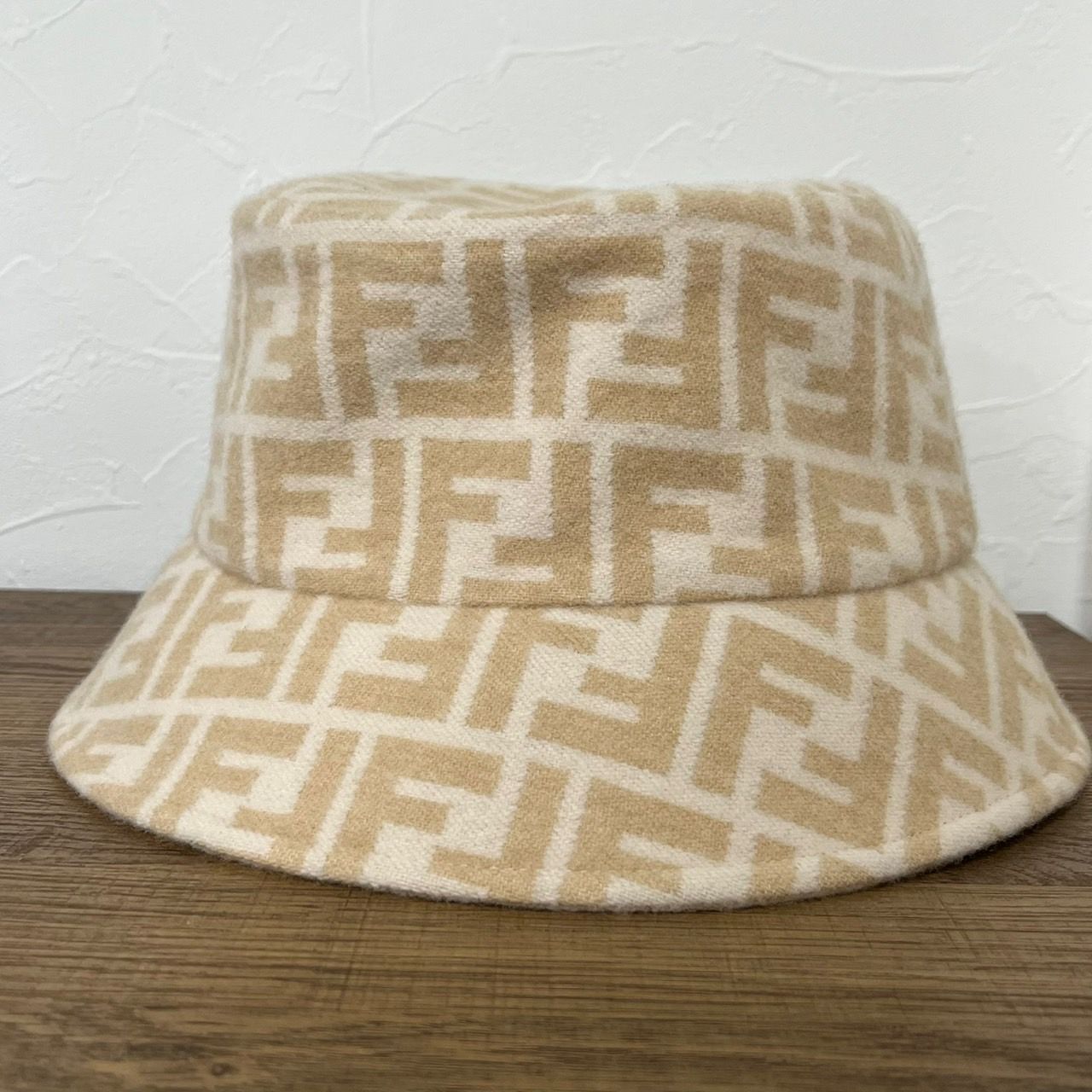 FENDI フェンディ FFジャガード バケットハット ウール ベージュ