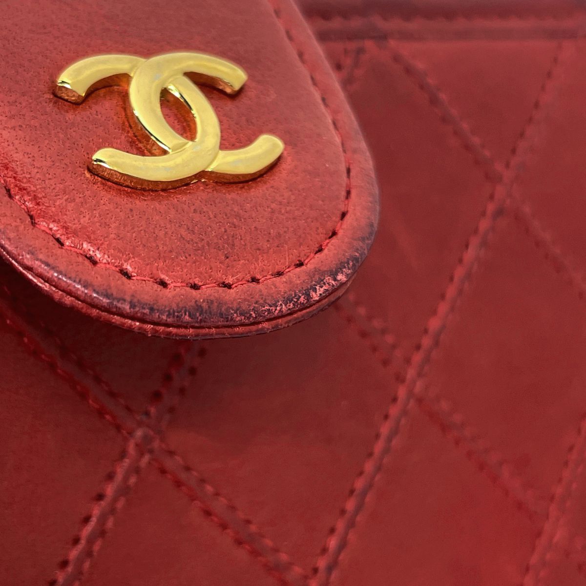 シャネル CHANEL ビコローレ 二つ折り 長財布 ココマーク CC がま口 長財布 レザー レッド レディース 【中古】