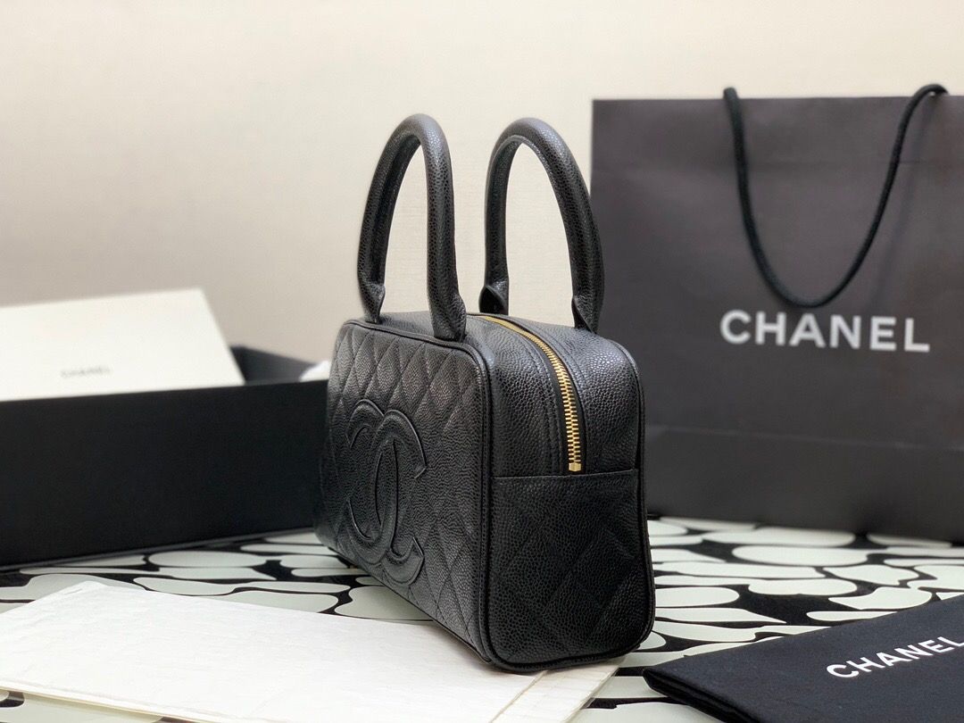 ☆極美品☆CHANELシャネル ショルダーバッグ ハンドバッグクロス