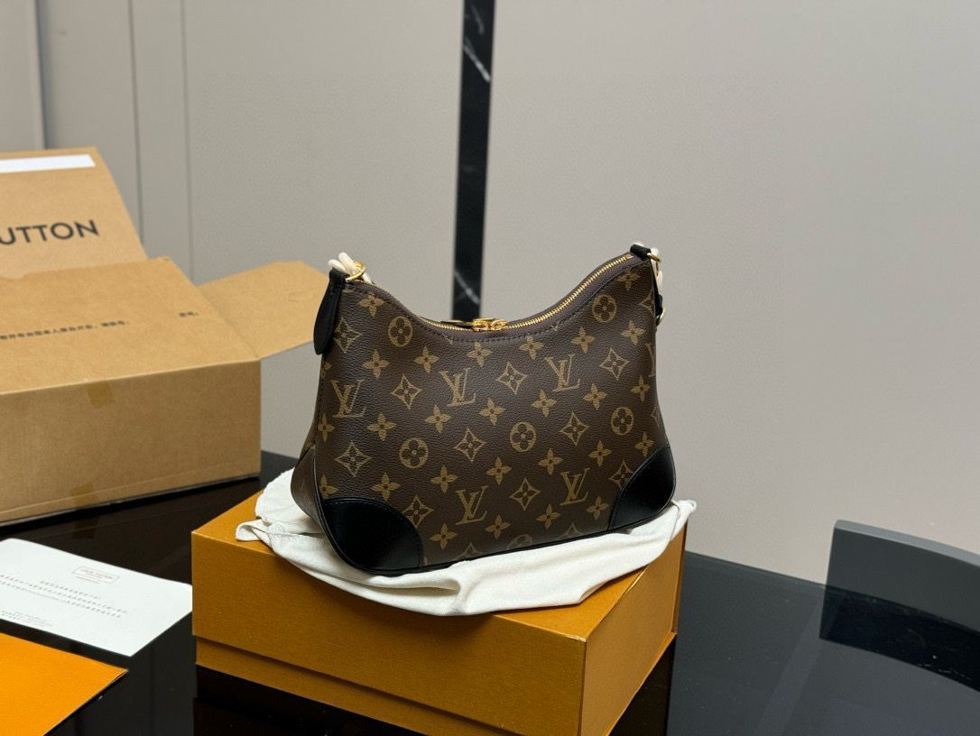 今日特価】Louis Vuitton Vintage Croissant Bag・ルイ