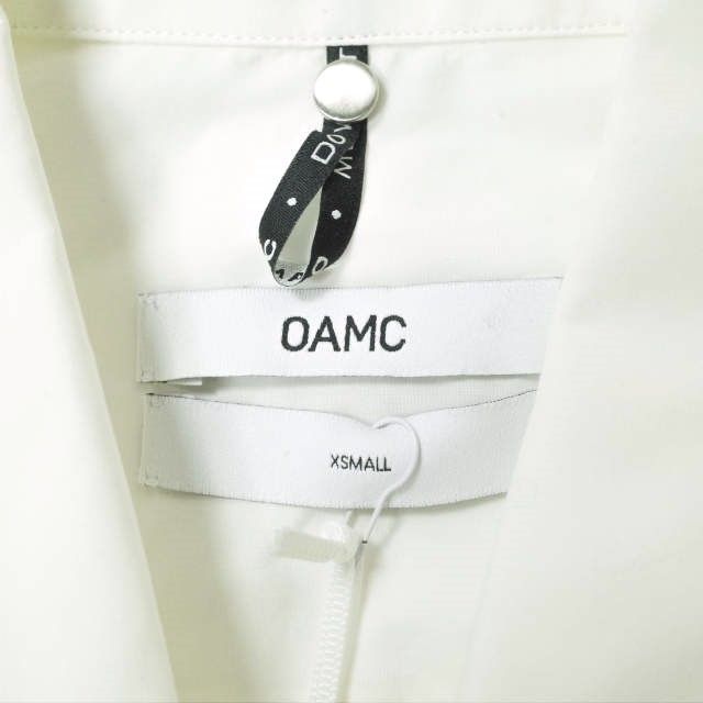 OAMC オーエーエムシー Strapped Shirt バックルフロント コットンポプリンシャツ I024455 XS ブラック 長袖 ストラップ OVER ALL MASTER CLOTH トップス【OAMC】