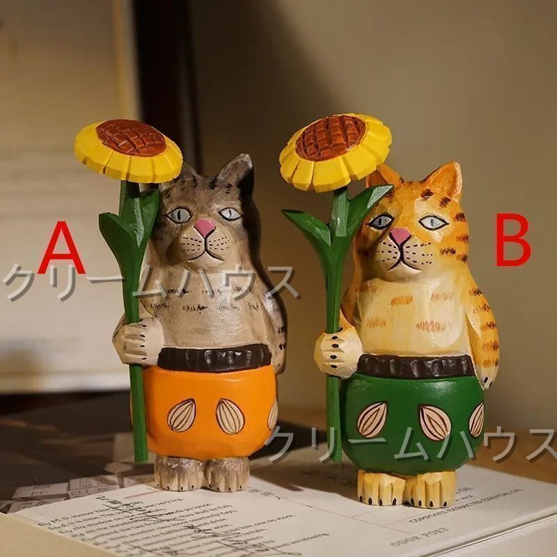 薩摩　猫の置物 色彩豊かな装飾 薩摩 猫の置物 色彩豊かな装飾