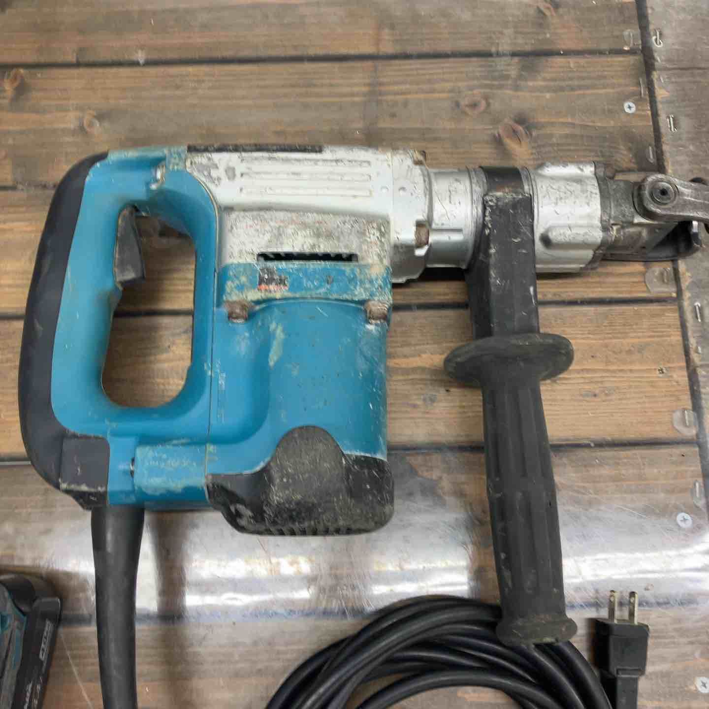 マキタ makita 電動ハンマ HM0830 戸田店