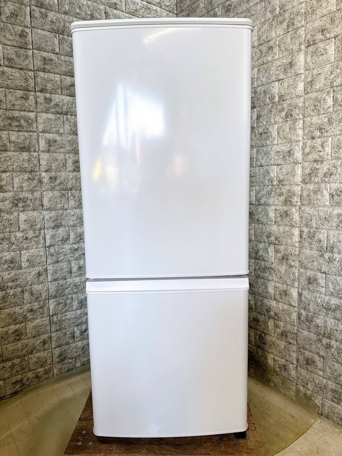 2023年製 三菱 MR-P15E2H-W 冷蔵庫 三菱電機 MR-P15H 価格比較 - 価格.com