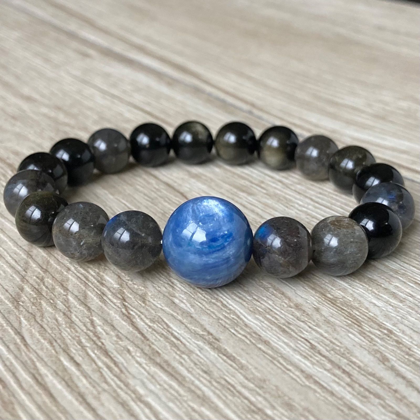 未来を見通す石で成功を収める パワーストーンブレスレット|カイヤナイト ラブラド