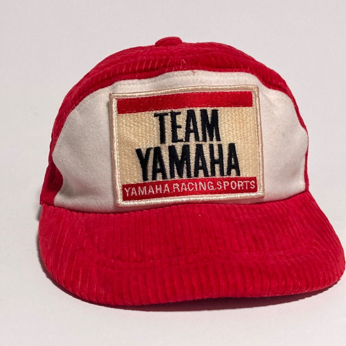 TEAM YAMAHA ヴィンテージ レーシング モーターサイクル キャップ 太畝 ワッペン レッド 58cm メカニック ヤマハ 趣味 SHW219