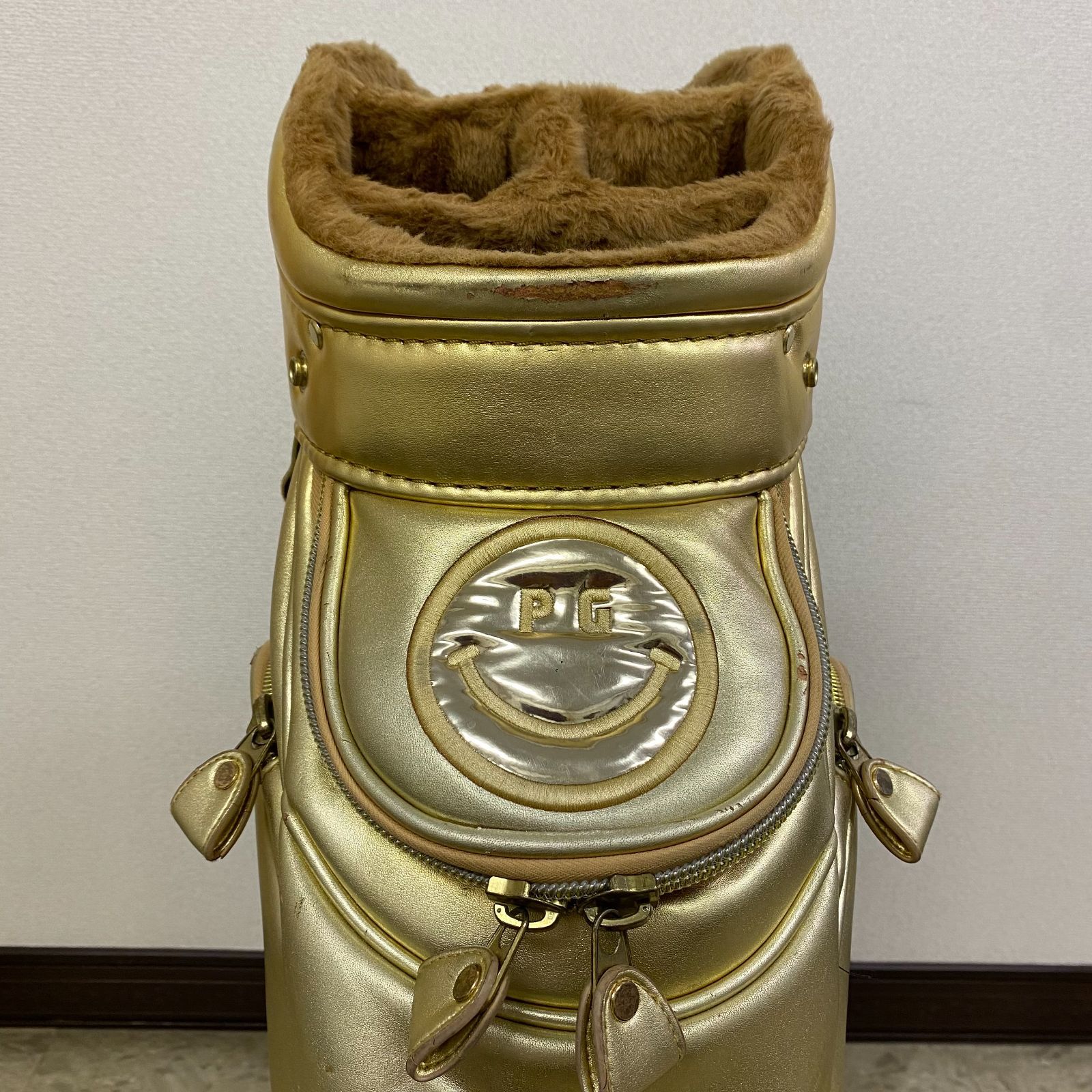 PEARLY 購入 GATES（パーリーゲイツ） キャディバッグ ゴールドカラー