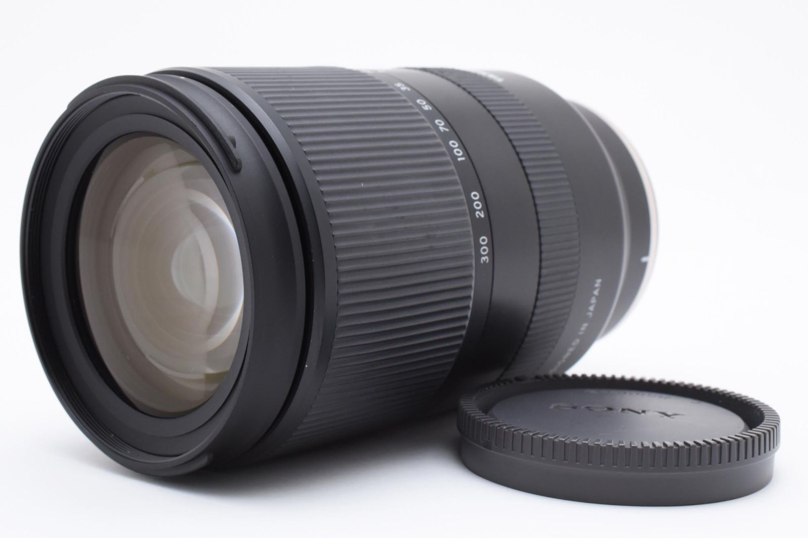 上品 Tamron 18-300mm f3.5-6.3 ソニー Di III-A VC VXD