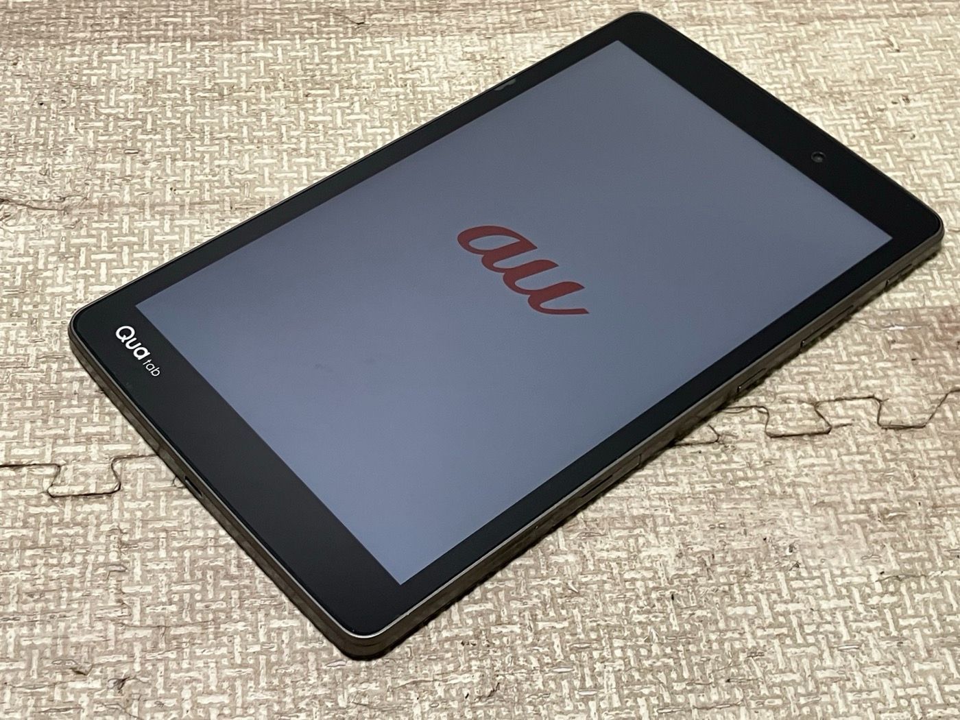 au QUA tab pz LGT32SLA NAVY ☆美品☆利用制限〇☆ tab PZ