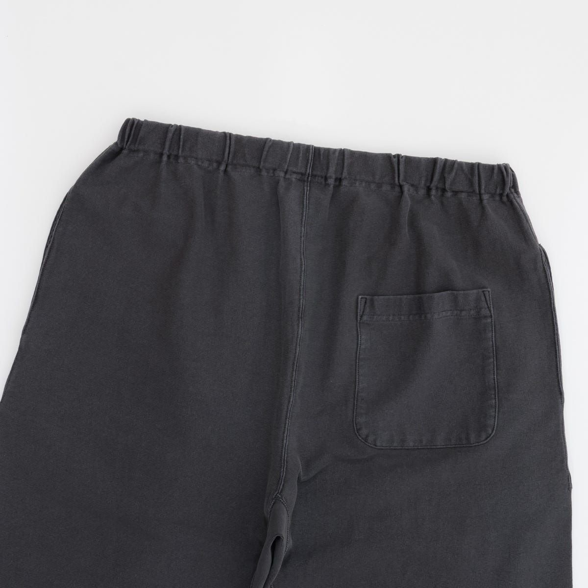SHORT PANTS