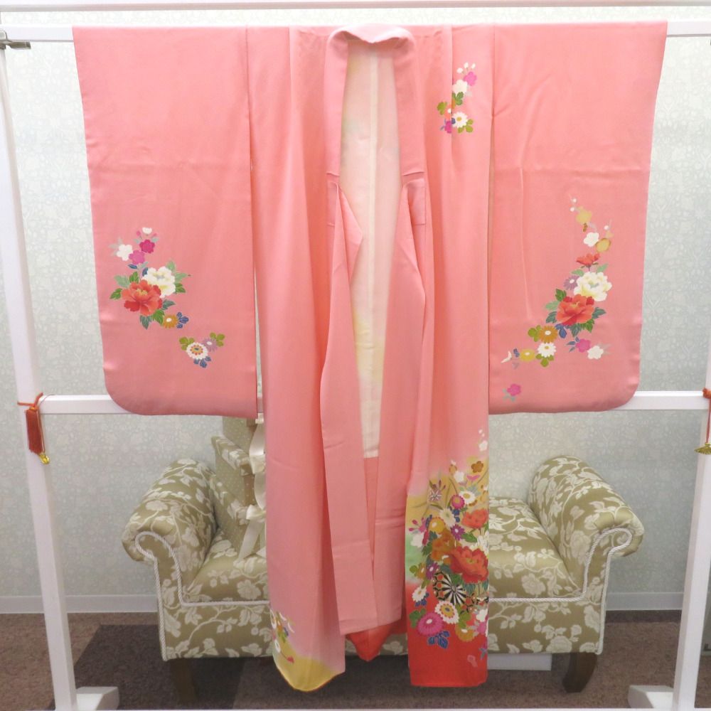  子供着物 女の子用 四つ身 襦袢セット ピンク×薄オレンジ×黄緑ぼかし 花車 一つ紋 ツタ紋 パールトーン加工 子供きもの 女児 七五三 祝着 着物 着物ドレス 着物 浴衣 和小物