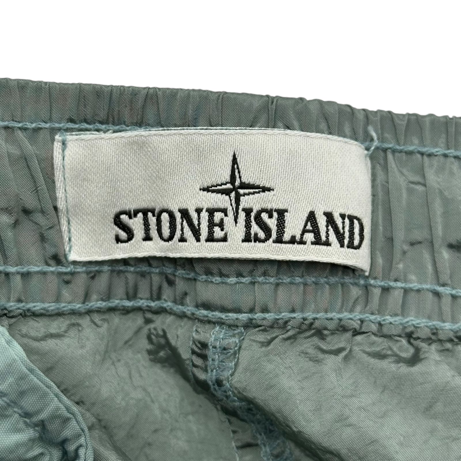 STONE ISLAND(ストーンアイランド) 23AW NYLON METAL IN ECONYLON