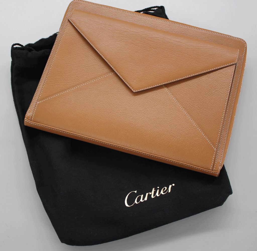 アウトレット 新品未使用 カルティエ Cartier タブレットケース