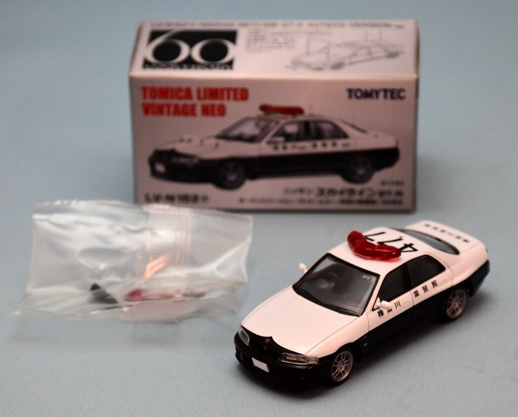 トミーテック TOMICA LIMITED VINTAGE NEO ニッサン スカイライン GT-R