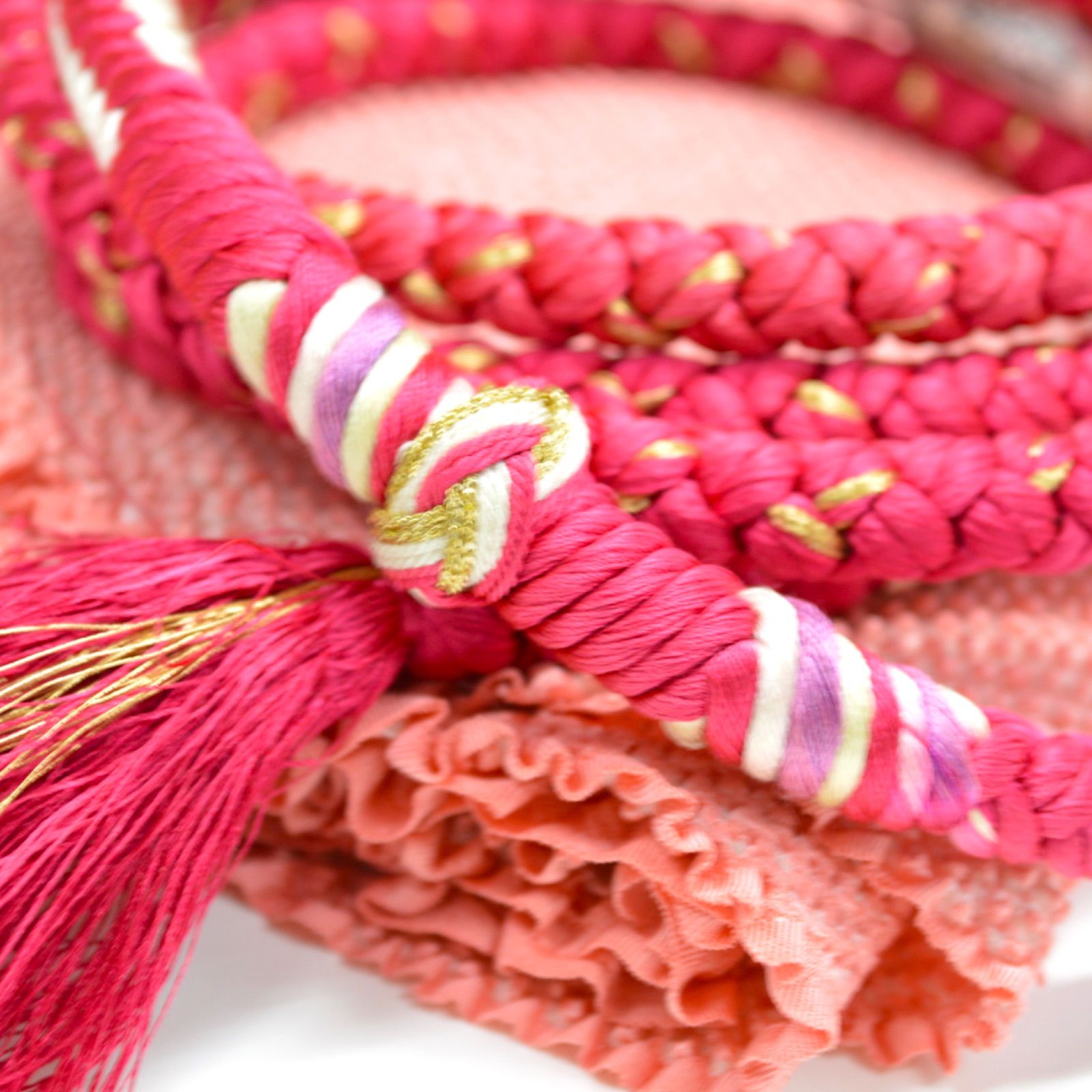 美品》正絹 振袖フルセット S〜Lサイズ 成人式 呉服店取扱品 金駒刺繍
