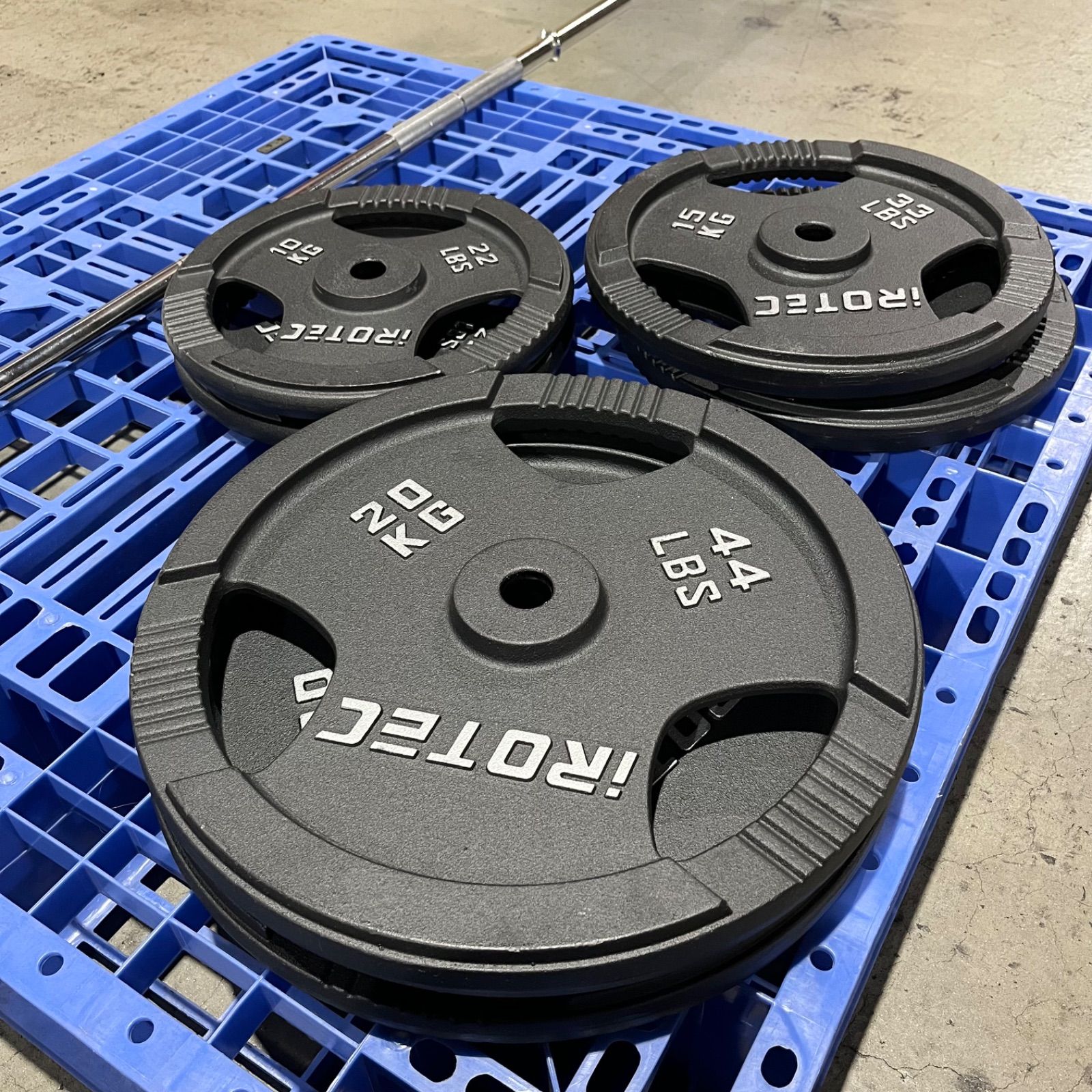 IROTEC ショートアイアンバーベルセット 径 28mmシャフト ベンチプレス バーベル-プレート98kg Aランク 279