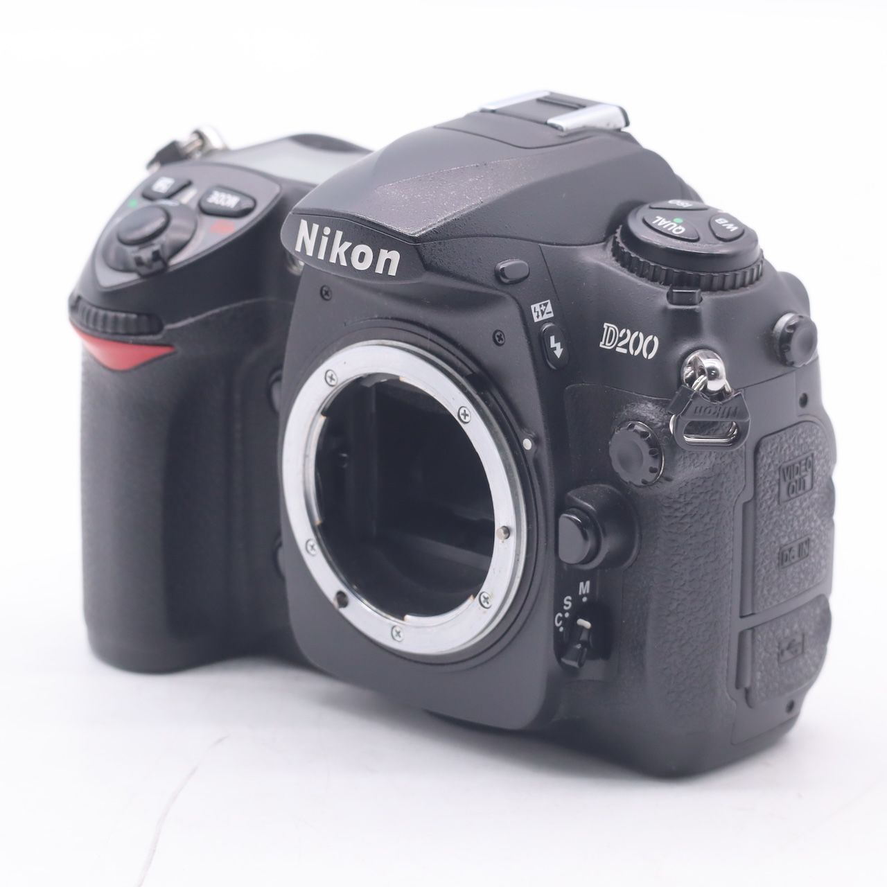 ニコン Nikon デジタル一眼レフカメラ D200 ボディ本体 シャッター回数