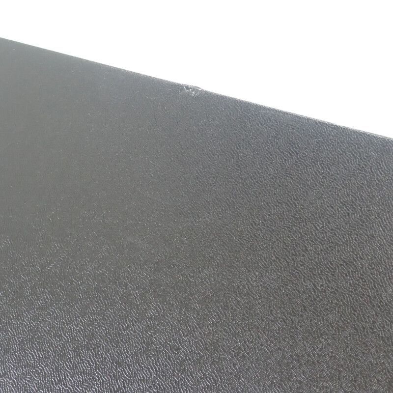 ブラック ゴールド金具