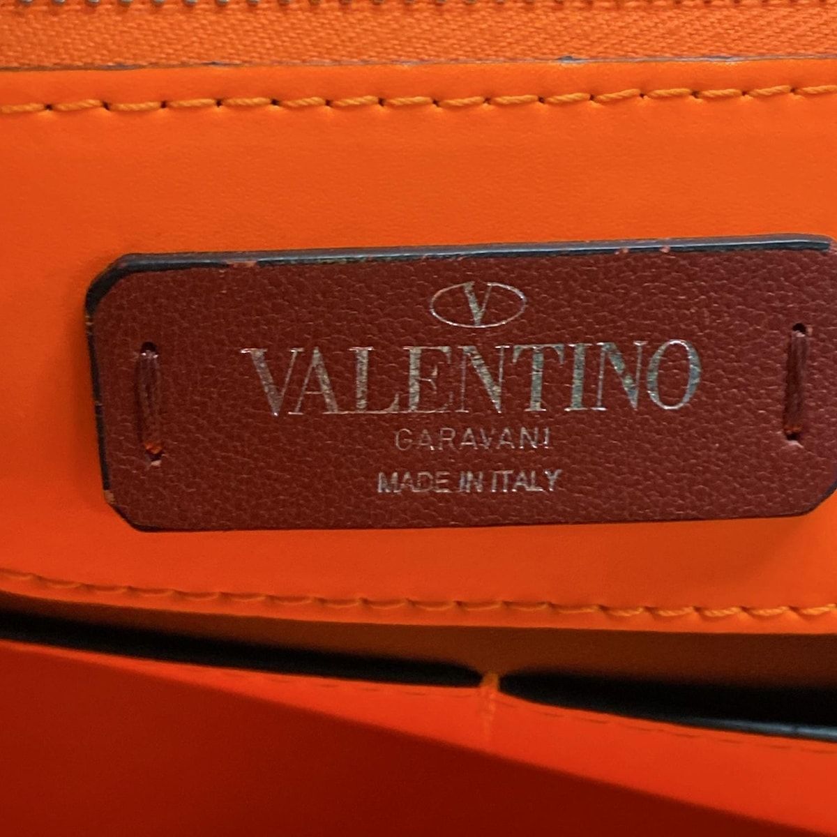 バレンチノガラバーニ クラッチバッグ